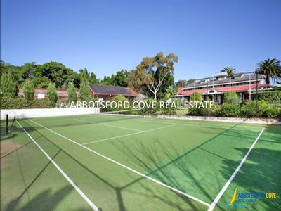 8 / 1 Blackwall Point Road, Abbotsford