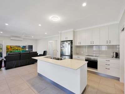 20 Linden Cres, Qunaba