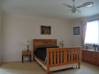 5 Woodside Circuit, Horsley