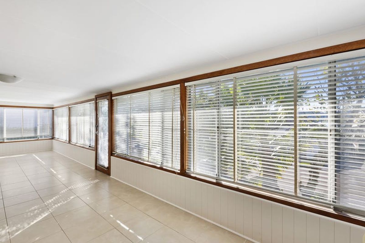 14 Bayside Drive, Green Point