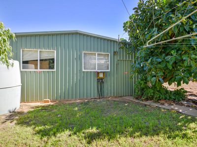 16 Frank Street, South Kalgoorlie