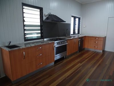 18 Hay Street, Bowen