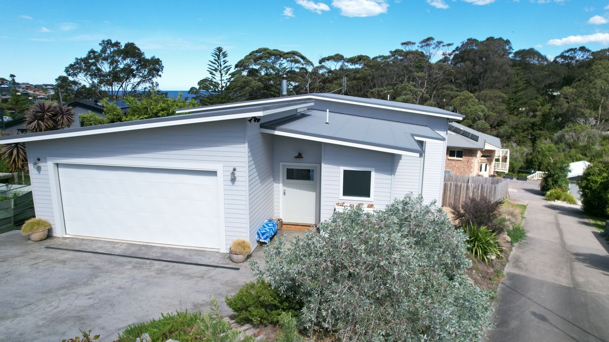 4 Yabbarra Drive, Dalmeny