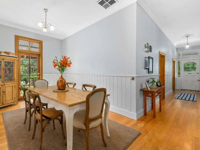 1085 Tabletop Road, Tolmie