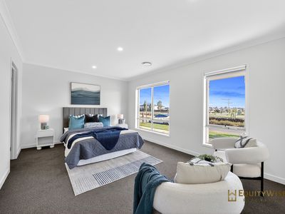 7 Homecrest Crescent, Wyndham Vale