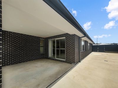 63 Spears Drive, Dubbo