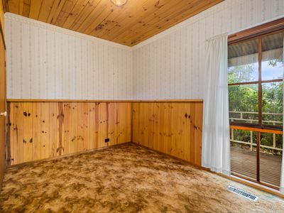 23 Stuart Drive, Woodend