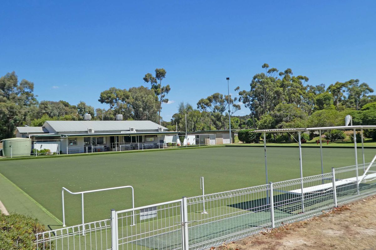 Abikhair Lane, Rushworth