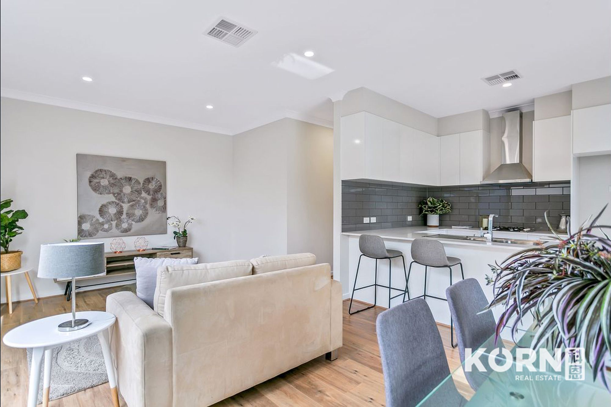 9 Cowra Crescent, Park Holme