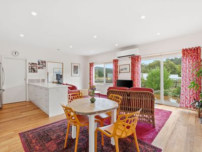 2 / 15 Station Road, Dover