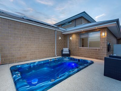 40 Seaside Avenue, Yanchep