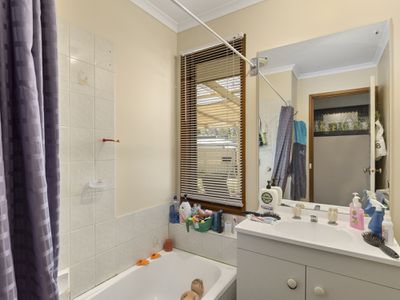 17-19 LIME STREET, Avenel