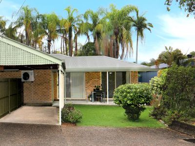 1 / 10 Vi Court, Brassall