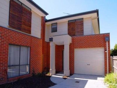3 / 30 Simon Court, Hampton Park