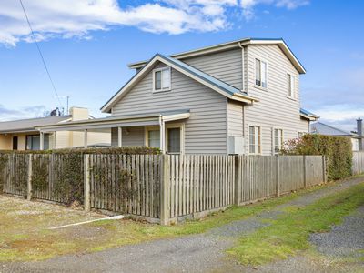 16a Hay Street, Longford