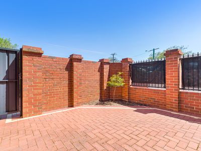 1 / 340 Mill Point Road, South Perth