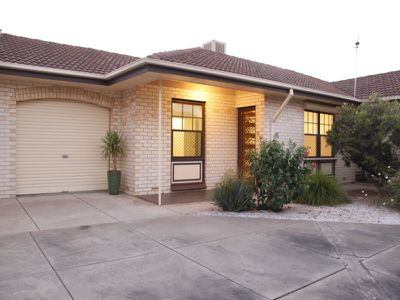 2 / 122 Railway Terrace, Ascot Park