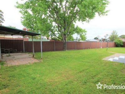 62 Derwent Parade, Blacktown