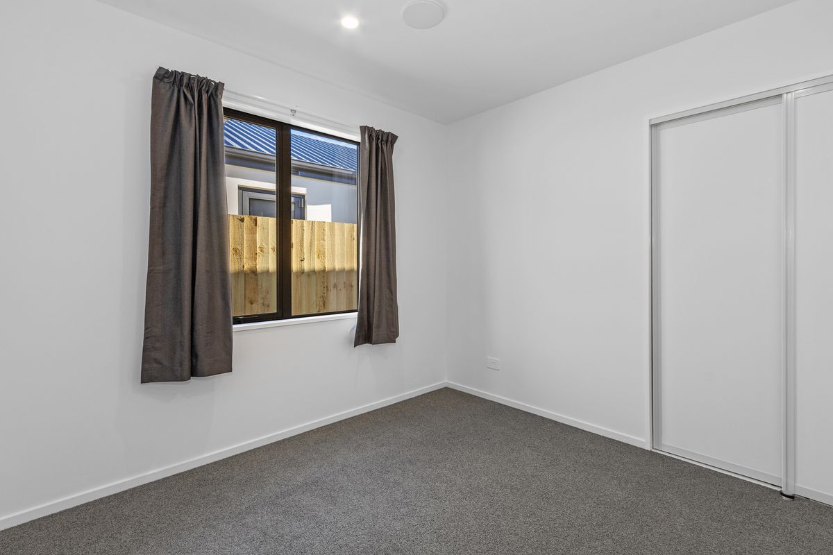 80A Bill Hammond Drive, Belfast