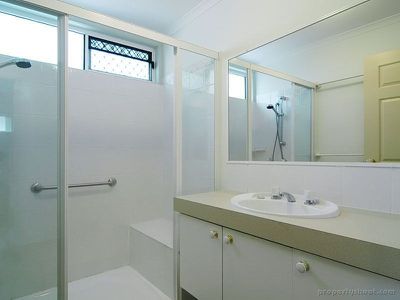 28 Bougainvillia Gardens, Tewantin