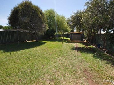 8 Jubilee Street, Dubbo