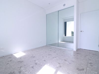 302 / 5 Angas Street, Meadowbank