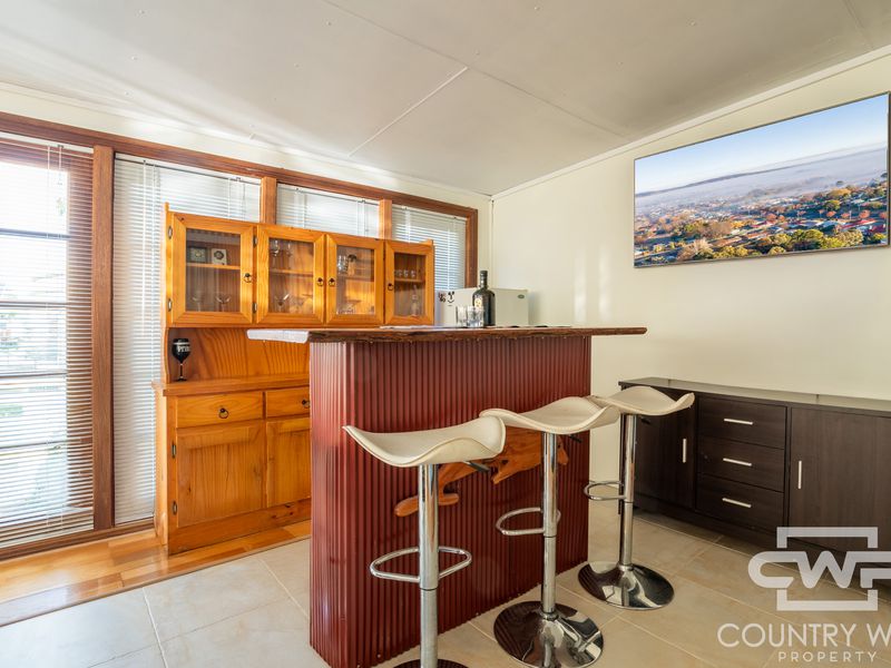 952 Polhill Road, Wellingrove