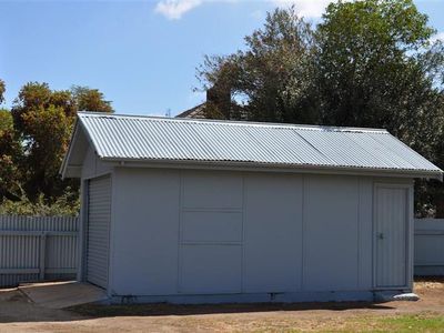 10 Bathurst  Street, Forbes
