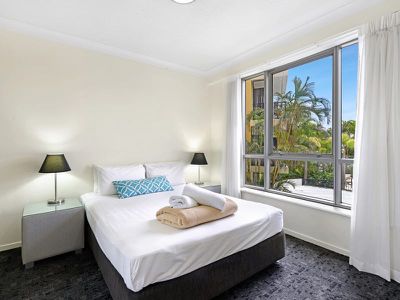 1061 / 23 Ferny Avenue, Surfers Paradise