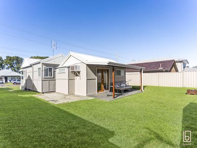 85 Diamond Head Drive, Budgewoi