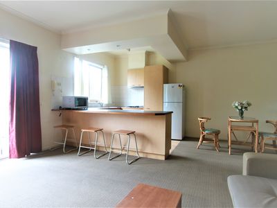 7 / 1219 Centre Road, Oakleigh South