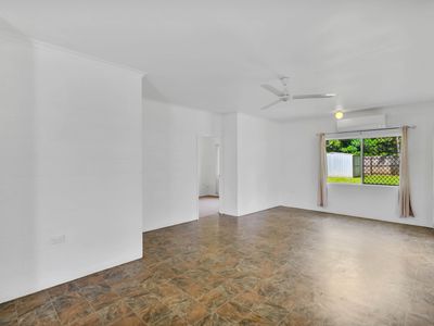 67 BARNARD DRIVE, Mount Sheridan