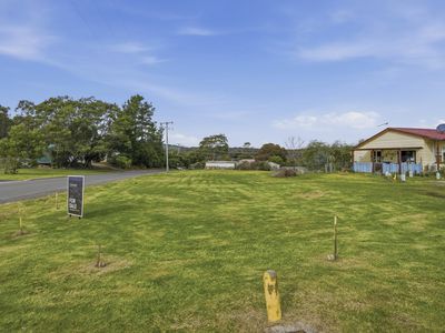 1 Taree Crescent, Gravelly Beach
