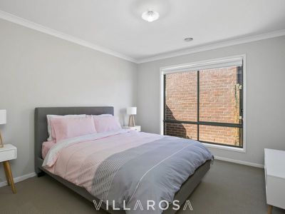 15 Kombi Road, Leopold
