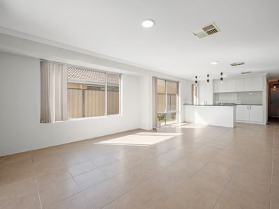 117 Monticello Parkway, Piara Waters
