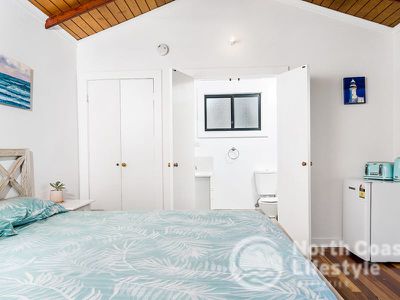 4 Putta Place, Ocean Shores