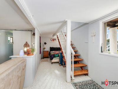 12 Alamein Street, Svensson Heights