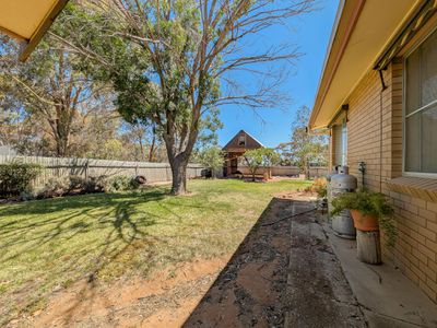 1947 Murray Valley Highway, Lake Charm