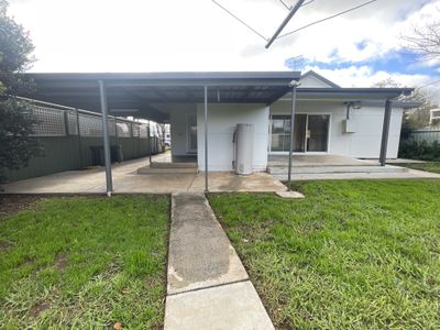 48 Edmondson Avenue, Griffith