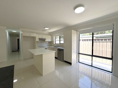 11 The Parkway, Mallabula