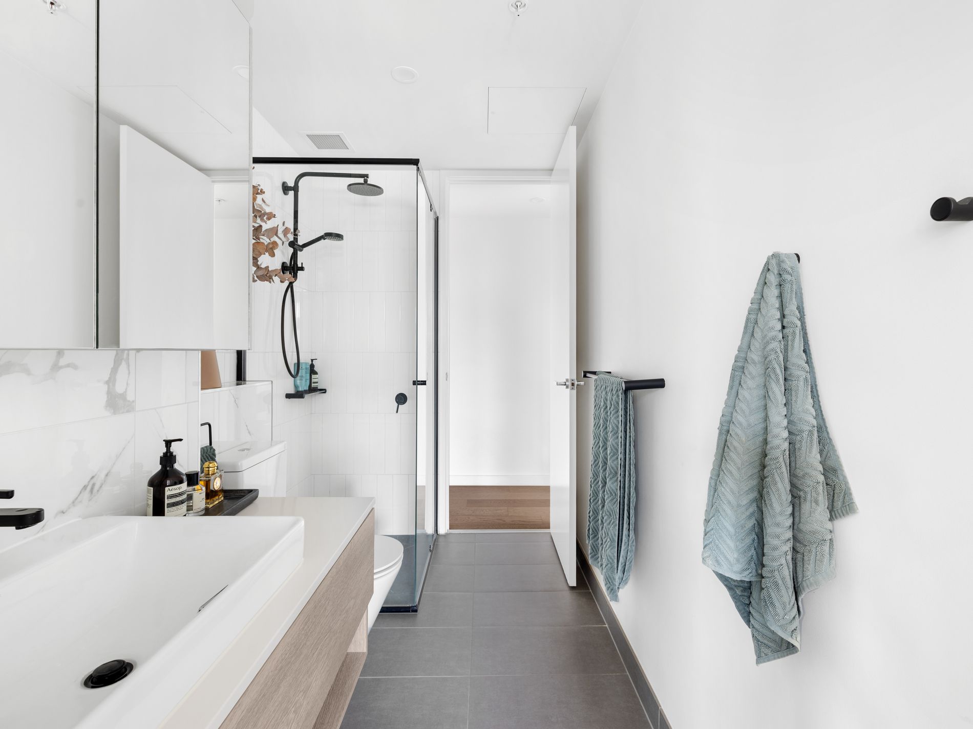 206 / 12 Napier Street, Footscray