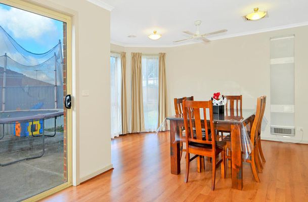2 Foxglove Lane, Craigieburn