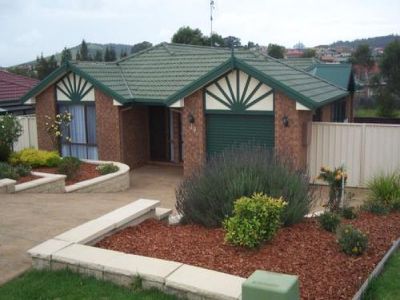 39 Gloucester Cct, Albion Park