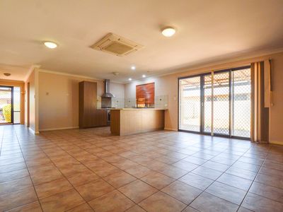 5 / 15 Kabbarli Loop, South Hedland