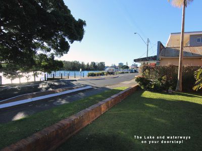 2 / 48 Little Street, Forster