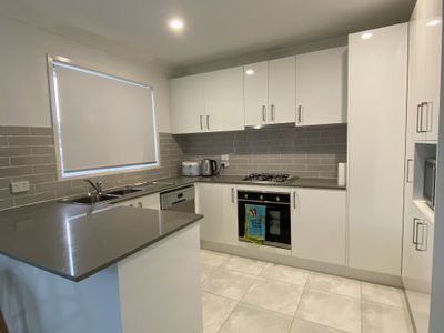 2 / 5 Newbury Street , Pimpama
