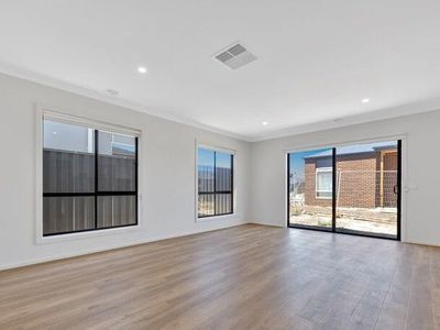 26 Cyad Way, Manor Lakes