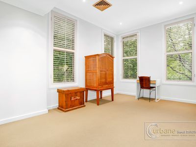 8 Damper Avenue, Beaumont Hills