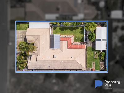 6 Peppertree Grove, Strathdale