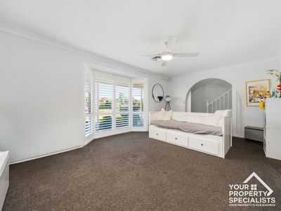 10 Thames Place, Kearns